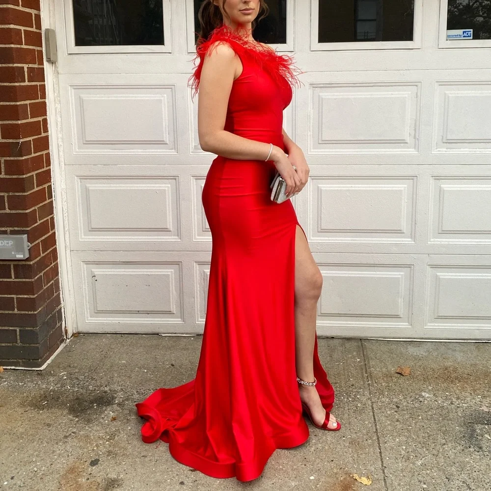 🎈HP🎈 Jessica Angel 794 Feathered One Shoulder Fitted Dress With Slit - Picture 2 of 15